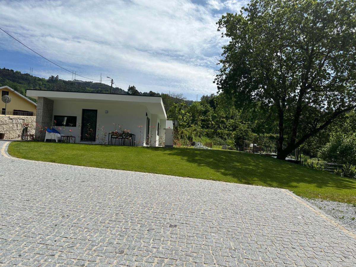 Ri&Vale Alojamentos Vieira do Minho Exterior photo